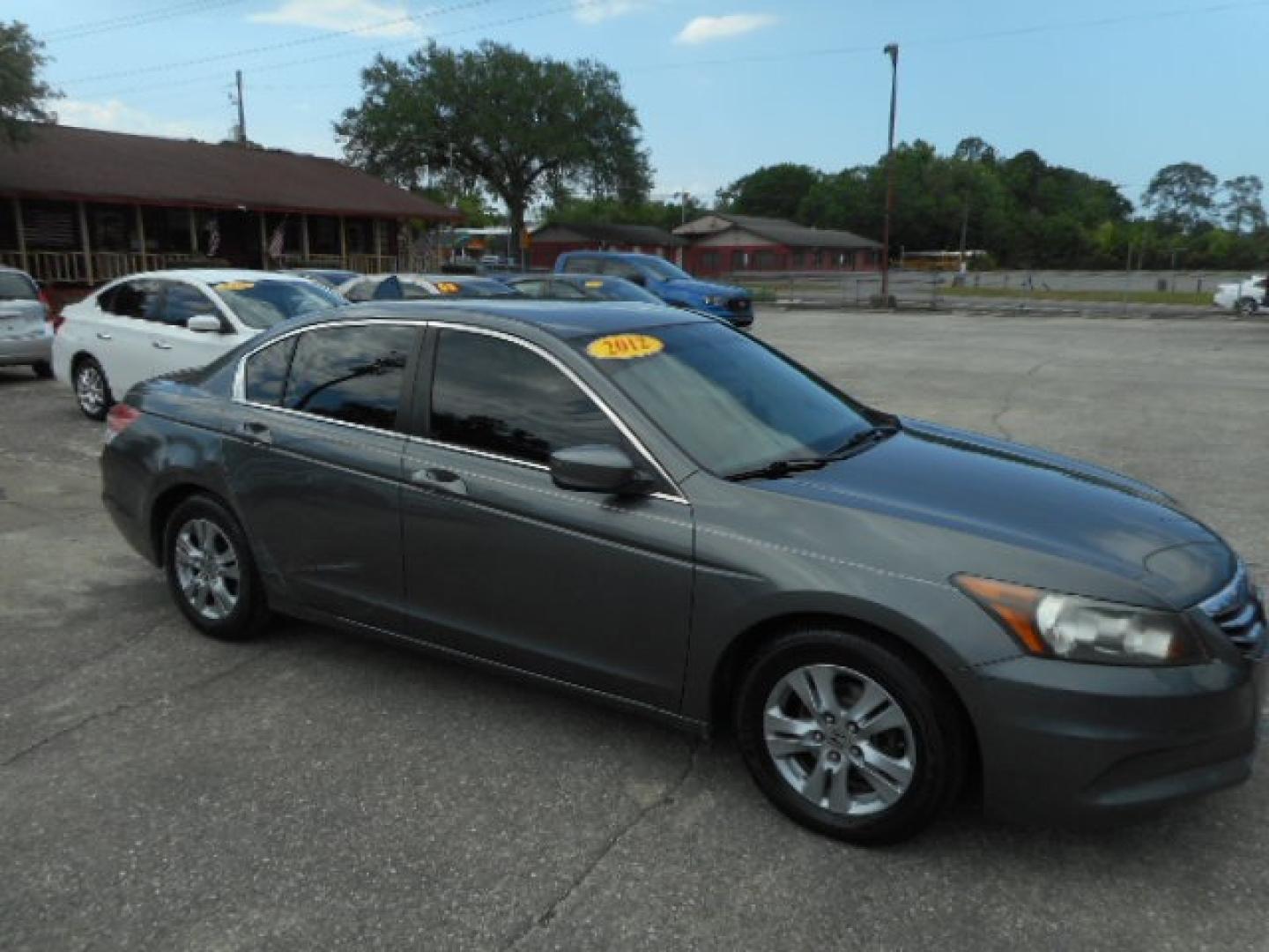 2012 GRAY HONDA ACCORD SE (1HGCP2F64CA) , located at 1200 Cassat Avenue, Jacksonville, FL, 32205, (904) 695-1885, 30.302404, -81.731033 - Photo#2